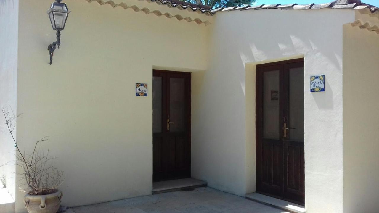 Agriturismo Masseria Sul Mare Avola Exterior photo