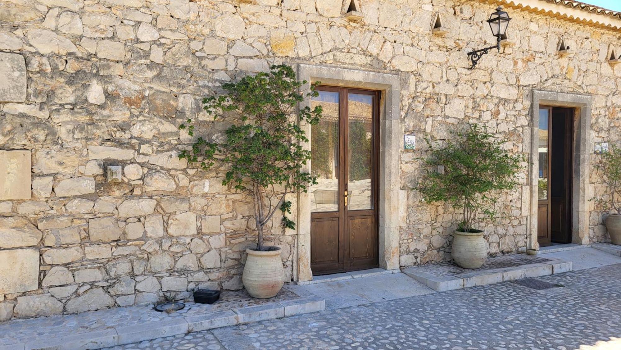 Agriturismo Masseria Sul Mare Avola Exterior photo